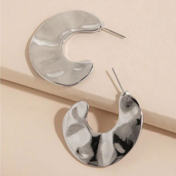 Ricki's New With Tag Half Round Molten Metal Earrings - Picture 2 of 4